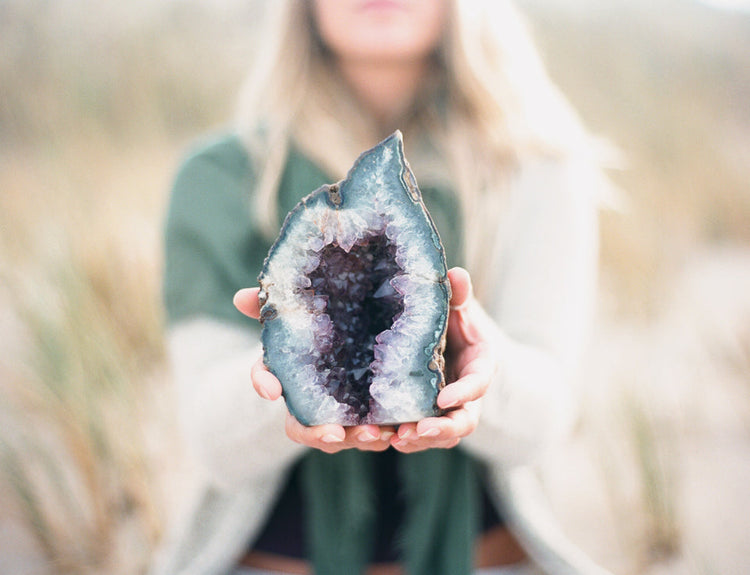 Crystals & Tektites