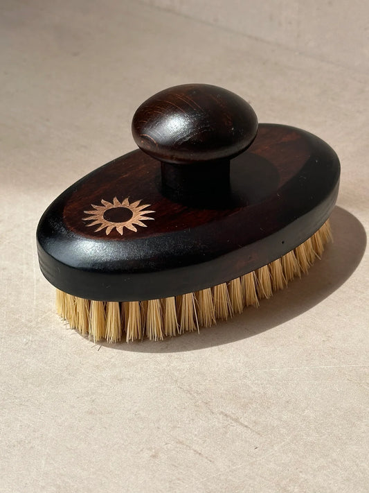 Sandalwood Body Brush | Lymphatic Drainage Ritual | Zeally Herbs