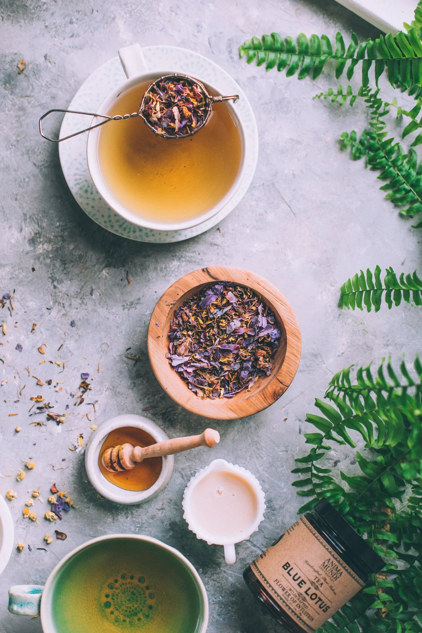 WOVEN BRASS | Small Tea Strainer | Anima Mundi