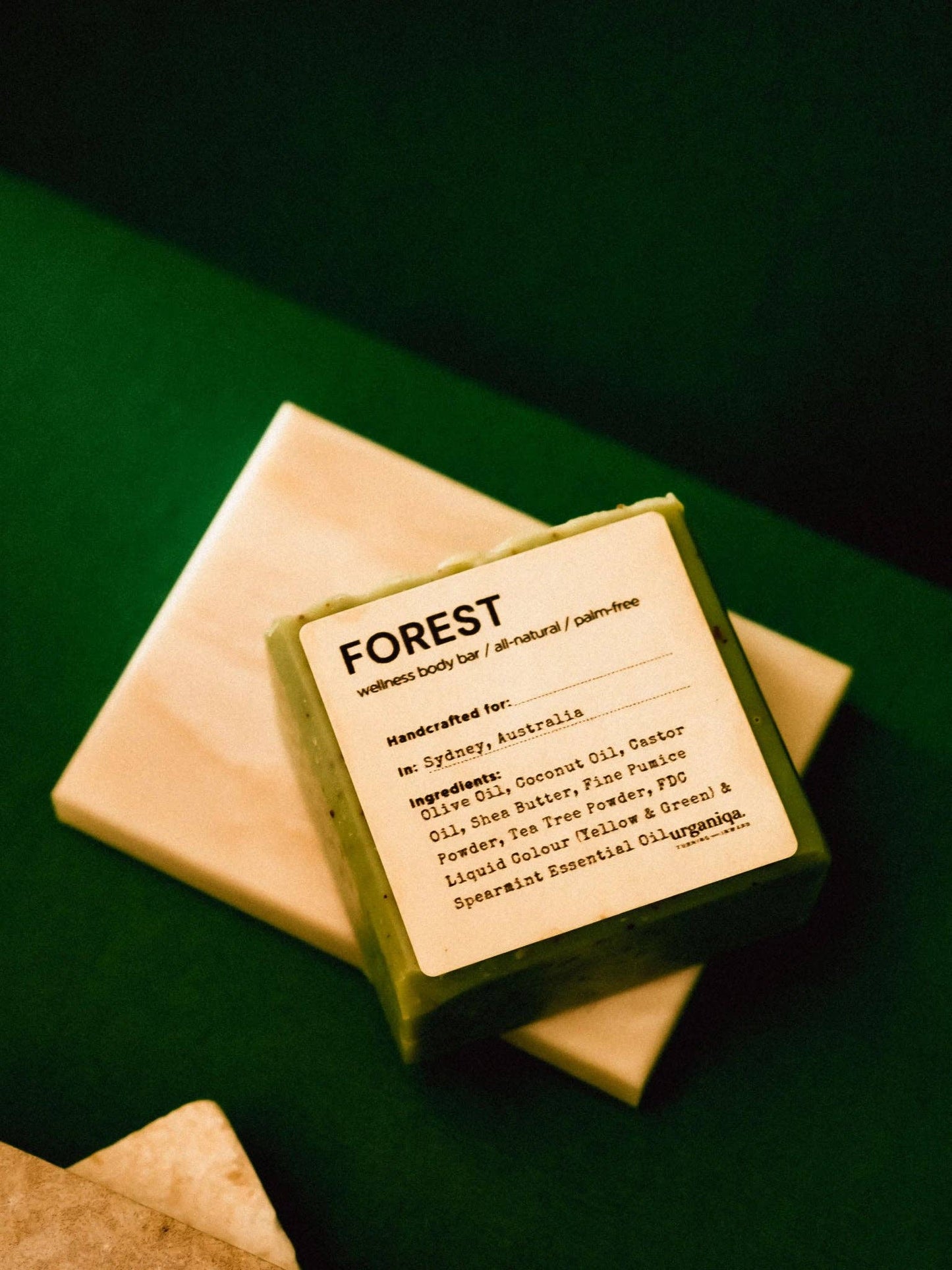 Forest Natural Naked Soap Palm-free & Cruelty-free | Guapa Collection